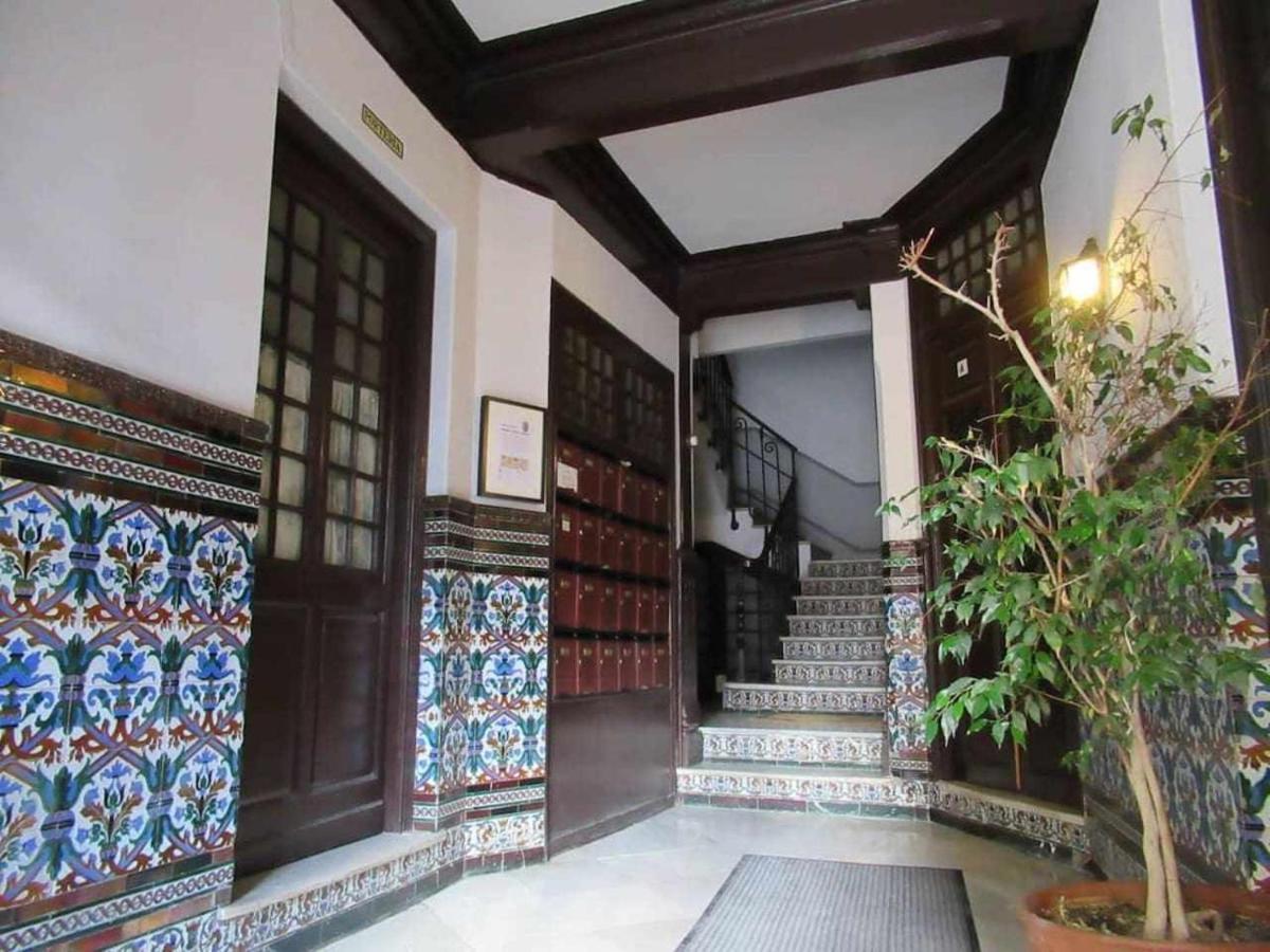 Luxury Old Town Cervantes Paz En El Casco Antiguo Малага Екстериор снимка